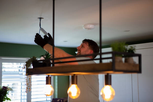 Best Circuit Breaker Repair  in St Francis, KS